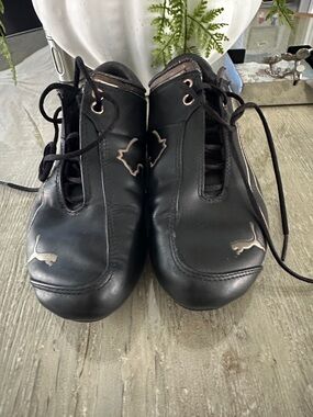 Puma Black Leather Lace-Up Driving Sneakers with Silver Accents